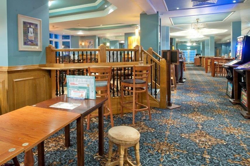 The Portland Hotel Wetherspoon チェスターフィールド エクステリア 写真