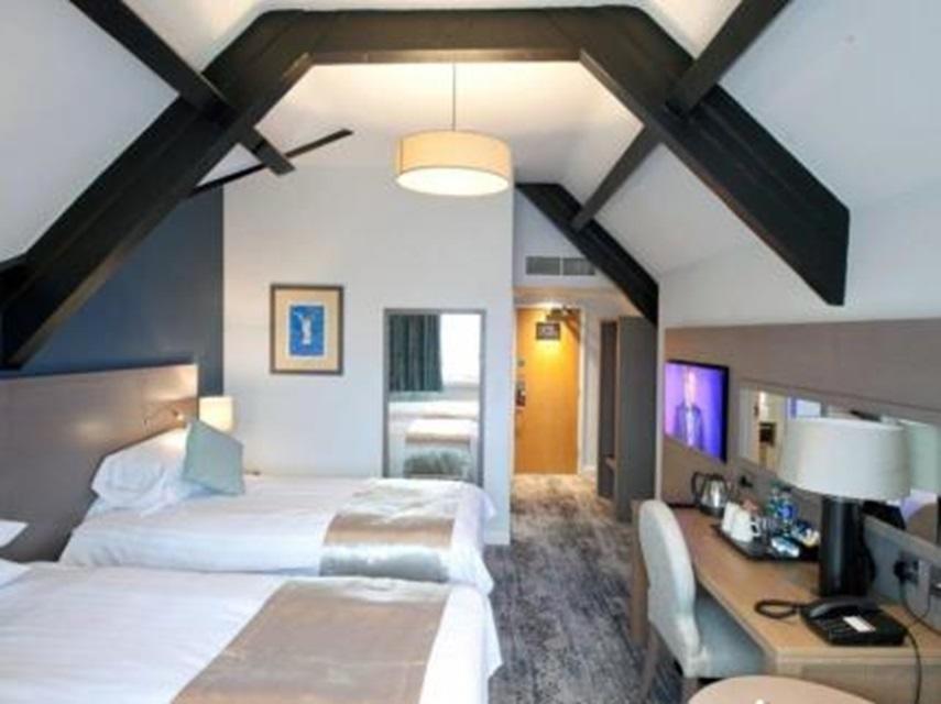 The Portland Hotel Wetherspoon チェスターフィールド エクステリア 写真